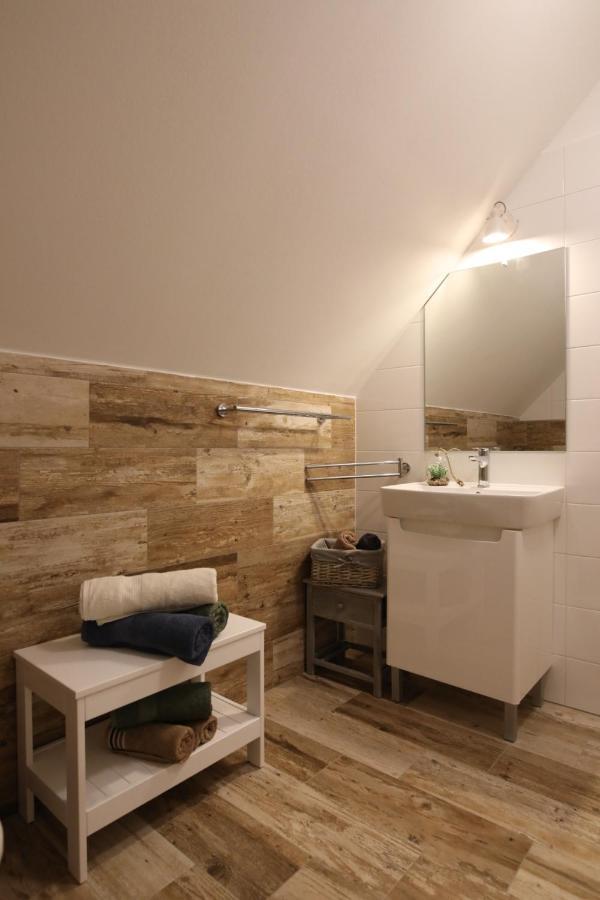 Apartmany Allis Lipno nad Vltavou Zewnętrze zdjęcie